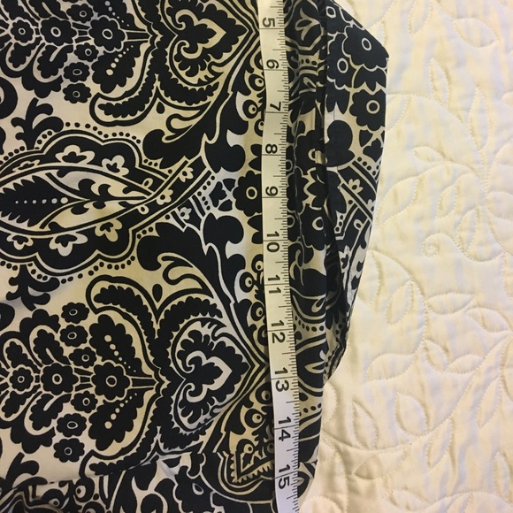 Ann Taylor Black & White Wrap Blouse - Size 2P - Picture 5 of 6